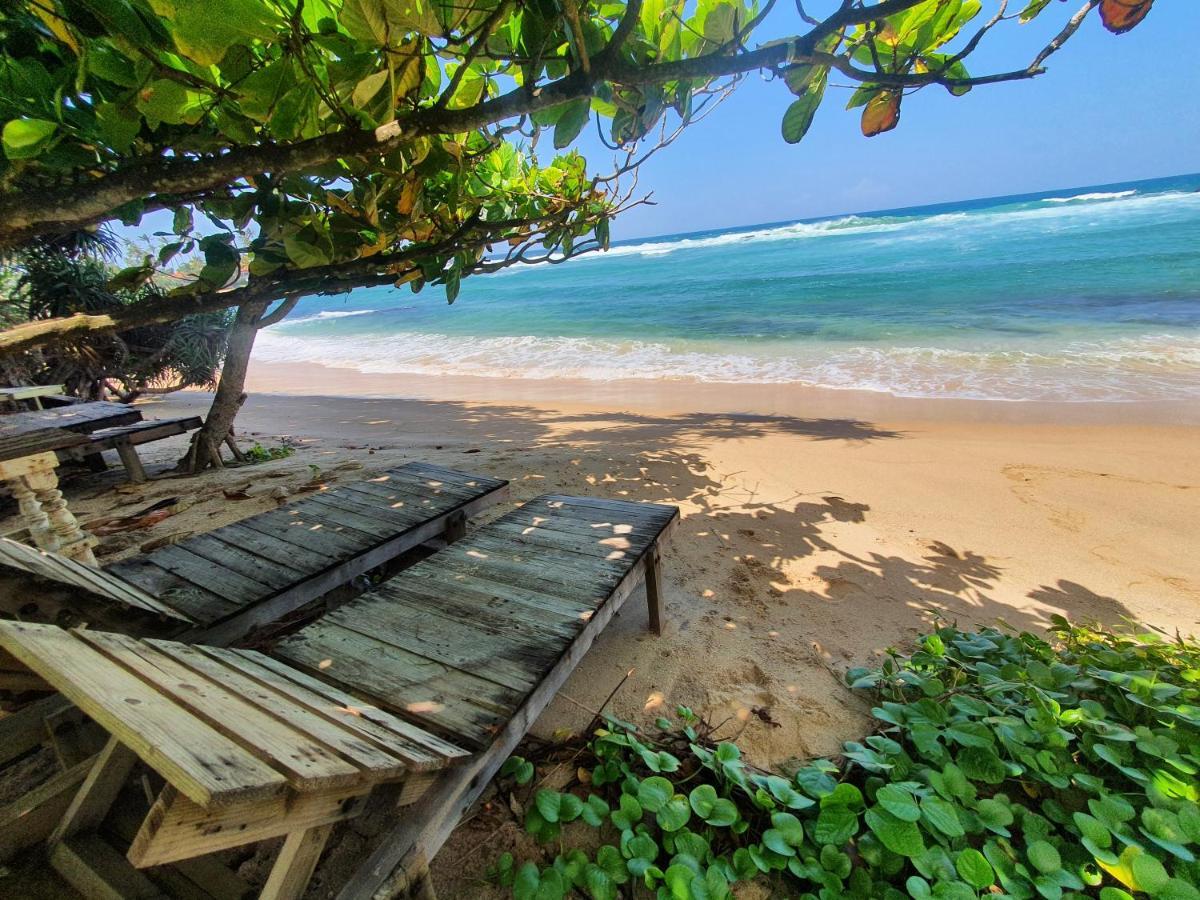 Appartamento The Beach House Dikwella Esterno foto