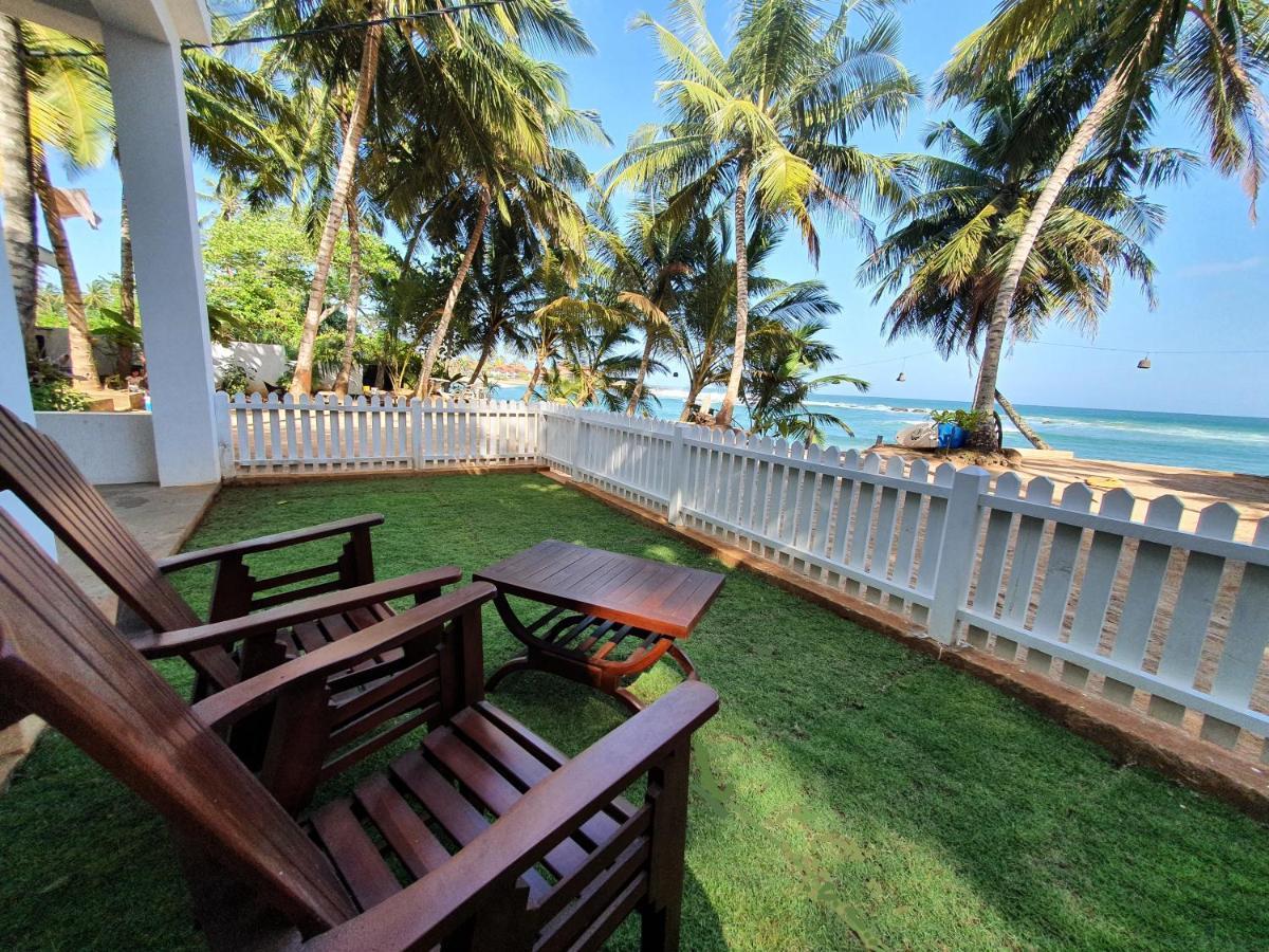 Appartamento The Beach House Dikwella Esterno foto